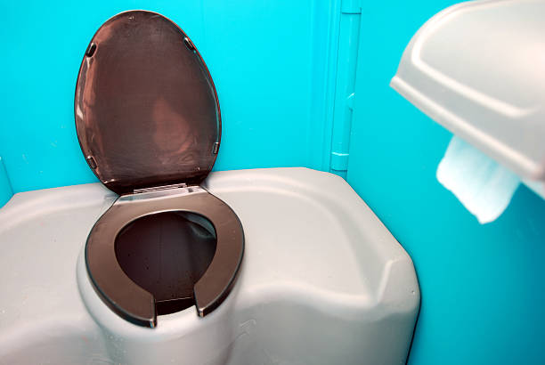 Best Portable toilet rental cost  in Albany, MO