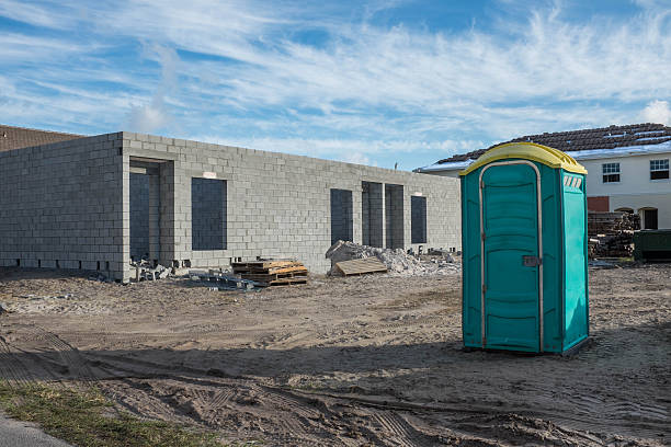 Portable bathroom rental in Albany, MO